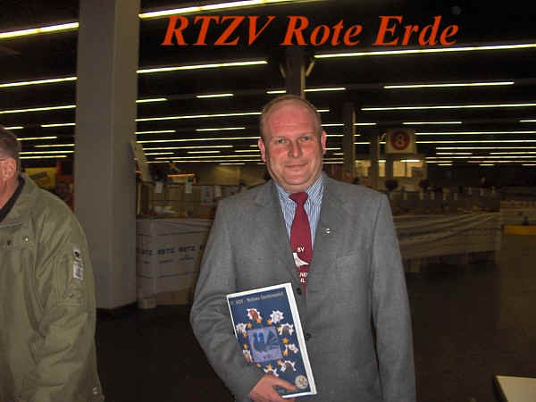T. Schmidtmann, der Aufbauleiter, 57. VDT-Schau 2008 in Dortmund